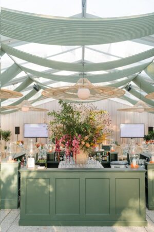 Hunter Green Bar 8' - Image 2